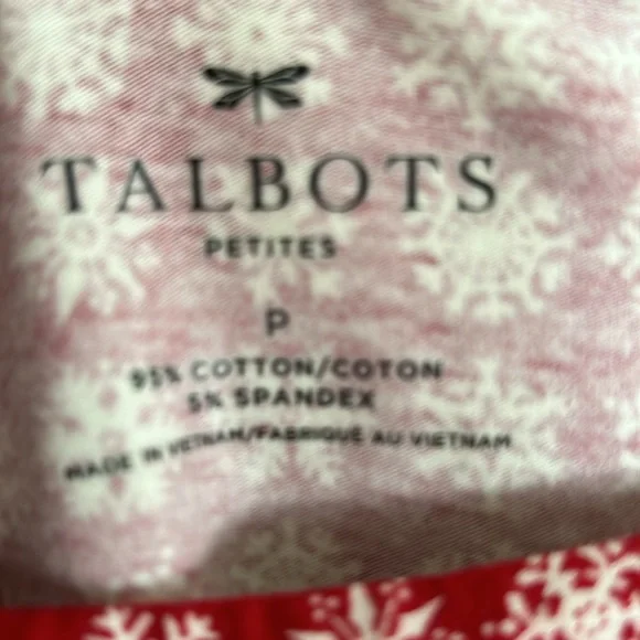 NWT Talbots Petite Red Snowflake Top - Picture 3 of 3